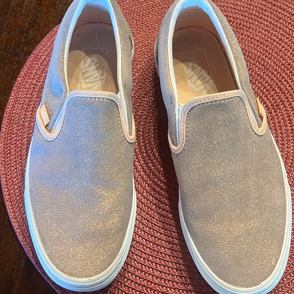 Womens Vans size 7.5. - Picture 6 of 9